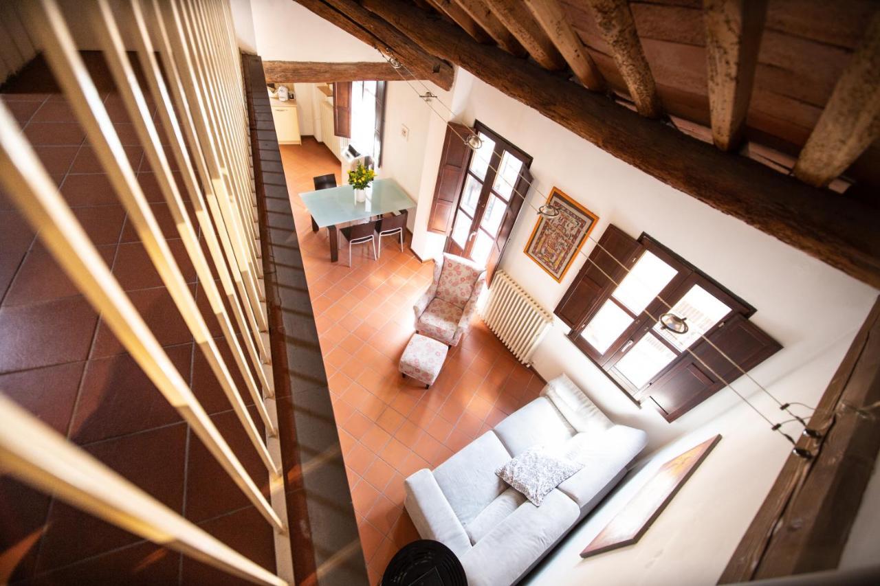 Serena Apartment, Cosy Close Center Town Lucques