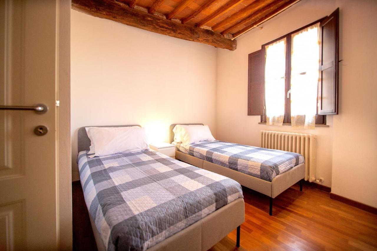 Serena Apartment, Cosy Close Center Town Lucques